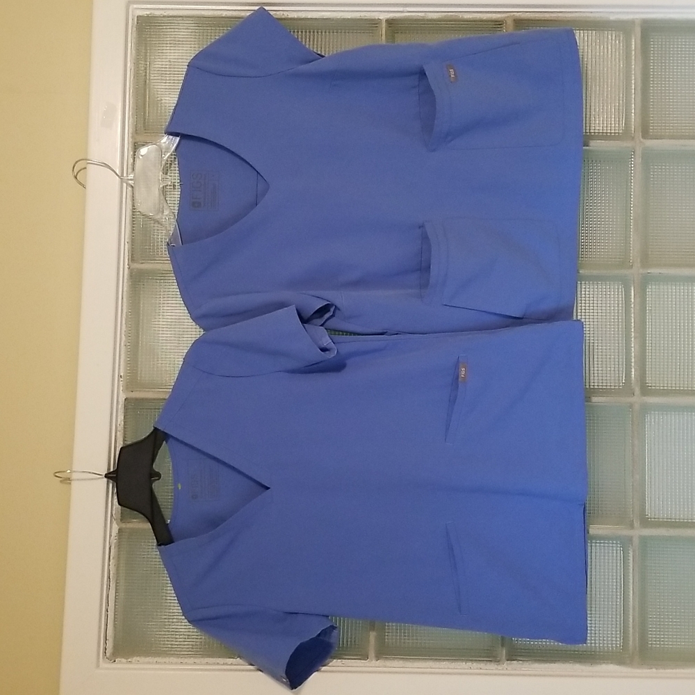 2 FIGS cell blue scrub tops. Size small